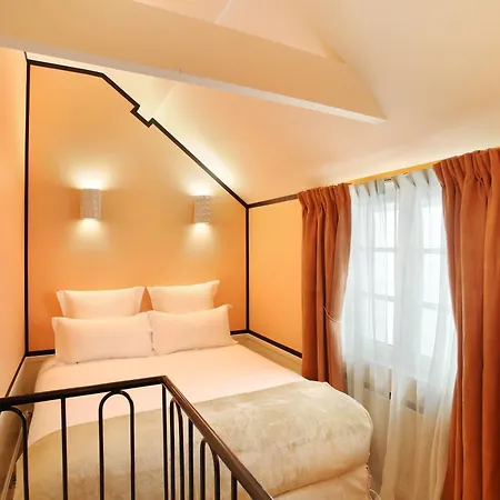 Makom Ferdinand Duval Aparthotel Paris