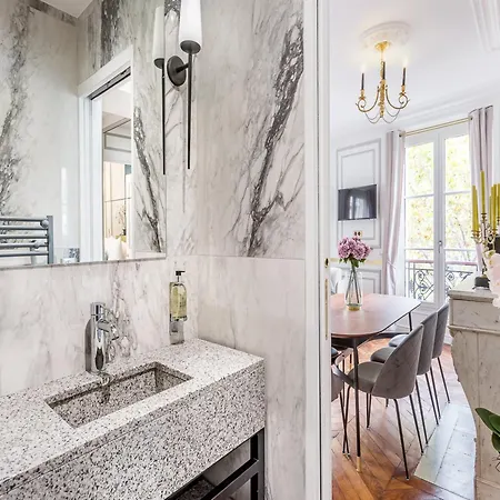 Luxury 2 Bedroom With Balcony - Louvre&notre Dame Appartement Paris