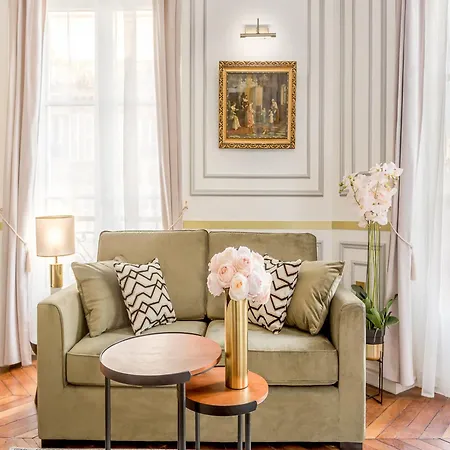 Luxury 2 Bedroom With Balcony - Louvre&notre Dame