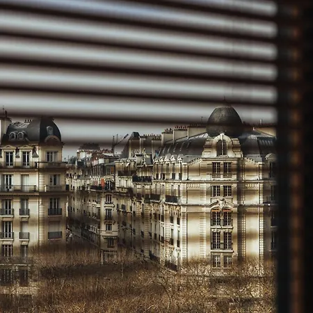 Sax Paris, Lxr & 5*