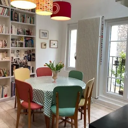 Large Flat In Montmartre With Terrace *
