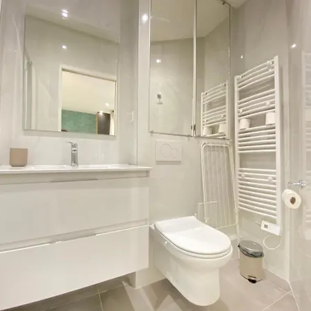 Guestready - Sleek Emerald Escape In The 13th Arr. Appartement Paris