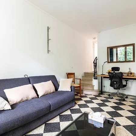 Apartment Pere Lachaise Paris