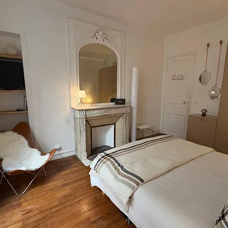 Comme Maison A Deux Pas De L'arc De Triomphe 公寓