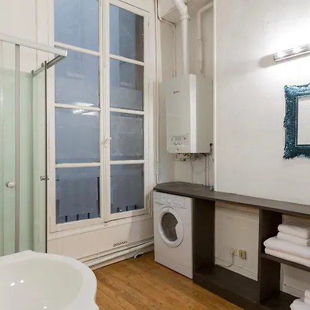 Habitat Parisien - 2br-1ba - Opera Palais Royal * Parijs