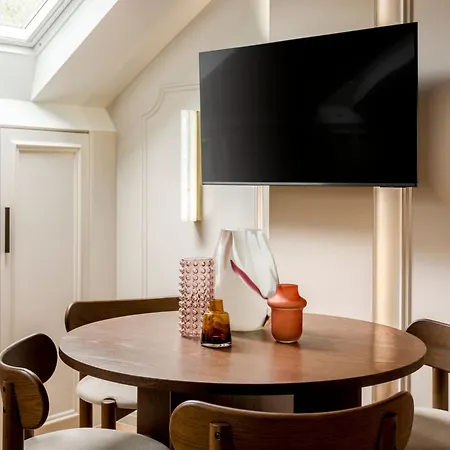 Merveil - Luxury - Champs Elysees - St Cyr I Apartment