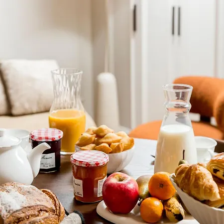 Apartment Merveil - Luxury - Champs Elysees - St Cyr I