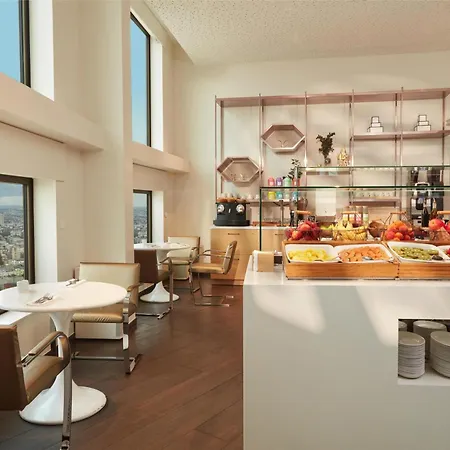 Hyatt Regency Etoile 4* Paris