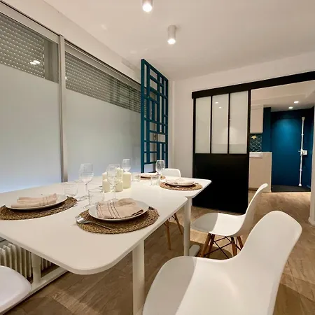 4 Guests Moderne Place Breteuil * Paris