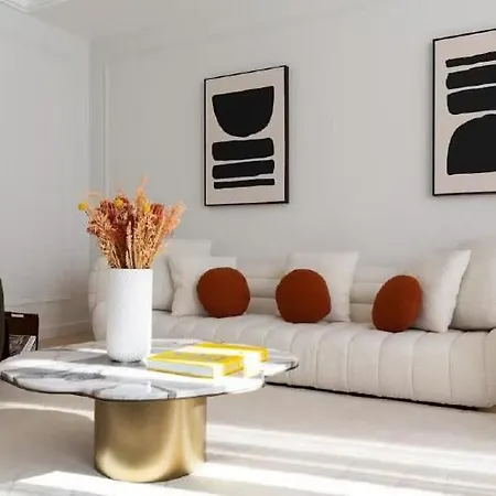 Before Making A Request, Read My Profile Host At Bottom Of Page # Quiet, Convenient, And Warm Apartment *
