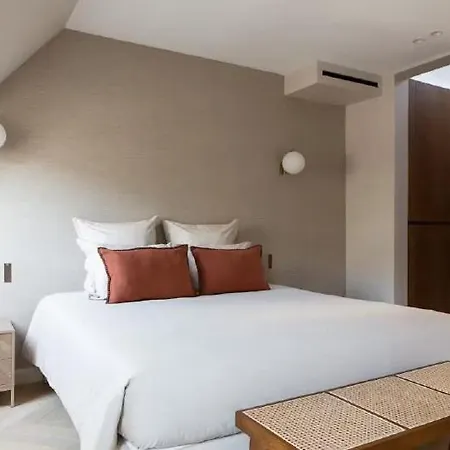 Apartment Before Making A Request, Read My Profile Host At Bottom Of Page # Quiet, Convenient, And Warm *