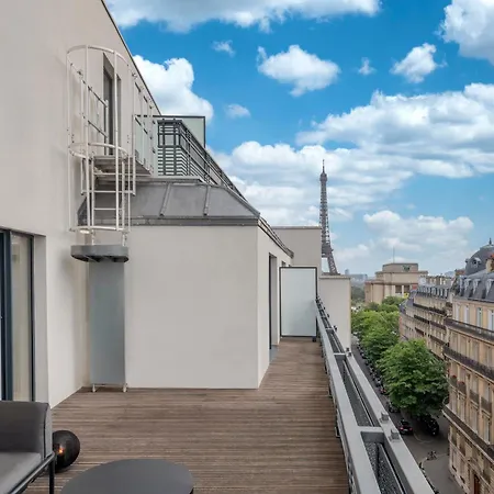 מלון Canopy By Hilton Eiffel Tower