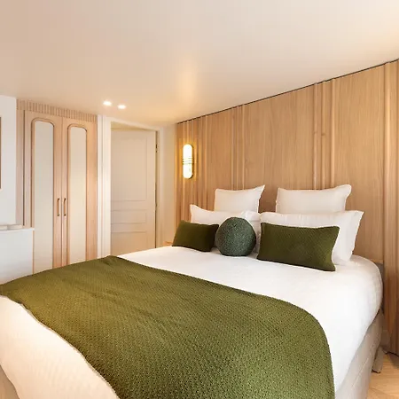 Maison Galante's With Services In Louvre - Rue Des Dechargeurs Paris