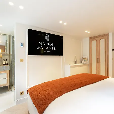 Maison Galante's With Services In Louvre - Rue Des Dechargeurs * Paris
