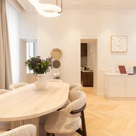 Maison Galante's With Services In Louvre - Rue Des Dechargeurs Apartment