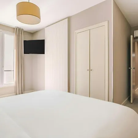 Le Frochot Hotel Pigalle, Sonder By Marriott Bonvoy Hotel