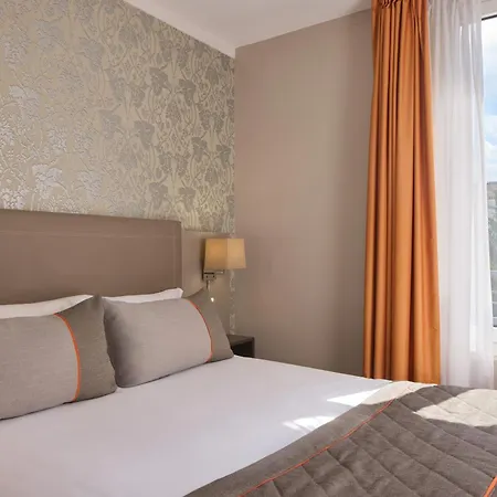 Timhotel Tour Eiffel 3* Παρίσι