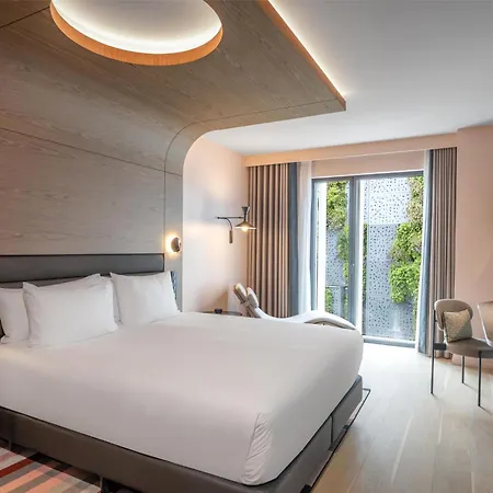 Canopy By Hilton Eiffel Tower 4* פריז