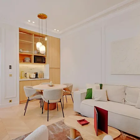 Maison Galante's With Services In La Madeleine - Opera * Paris