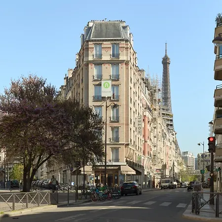 Ξενοδοχείο Campanile Prime - 15 Tour Eiffel 2*