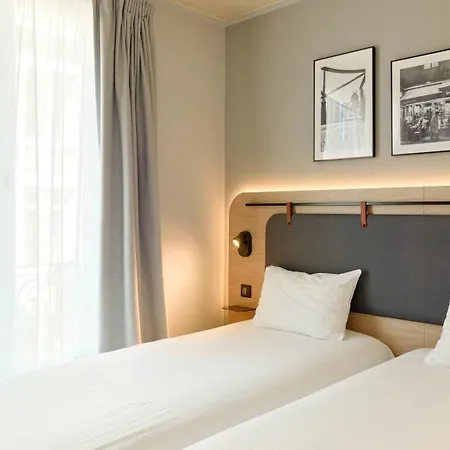 Campanile Prime - 15 Tour Eiffel 2* Παρίσι