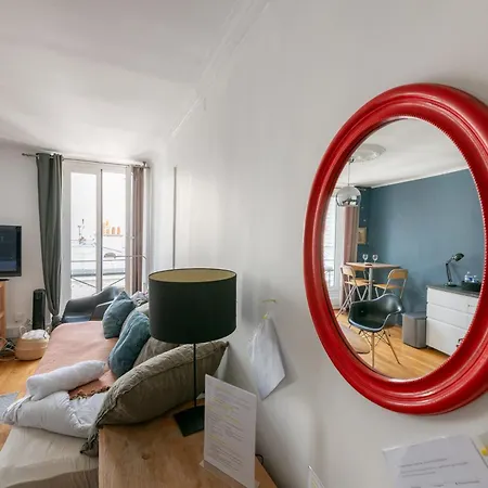 Cozy 1 Bedroom In Central Paris & Rooftop Views 公寓 巴黎