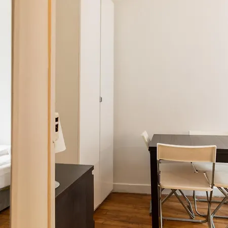 アパート Pied-a-terre Near Bastille & Voltaire 11th *