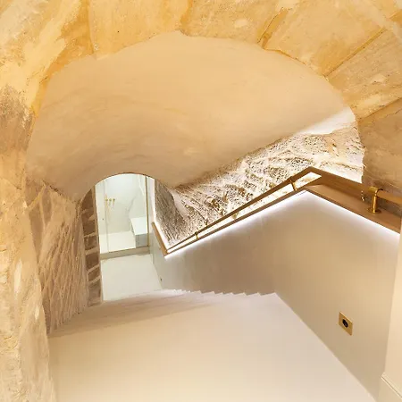 Maison Galante's With Services In Louvre - Rue Des Dechargeurs * Paris