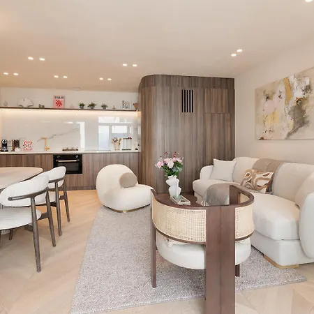 Maison Galante's With Services In Louvre - Rue Des Dechargeurs *