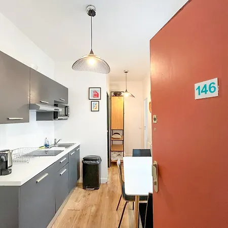 146 - Urban Cosy Flat In Apartamento