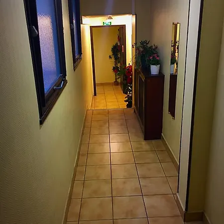 Résidence De Bruxelles Hotel