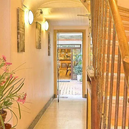 Résidence De Bruxelles Hotel Paris
