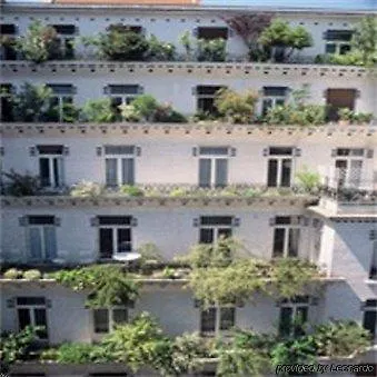 Danemark 3* Paris