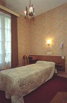 Hotel Des 3 Nations 2*