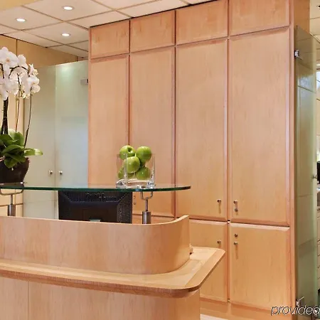 Hilton Orly Airport 4* Paris
