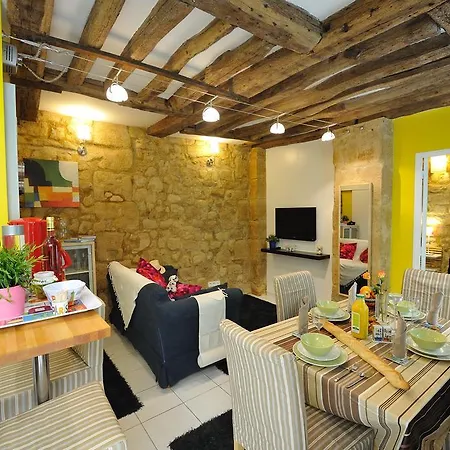 Appartamento Les Patios Du Marais 1 *