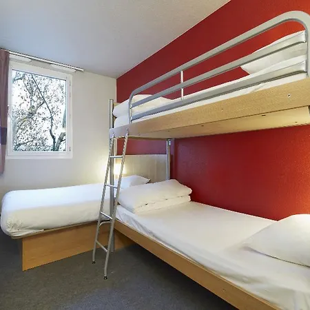 Porte De La Hotel 3*