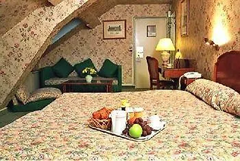 Elysees Hotell