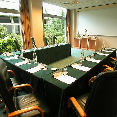 Hilton Orly Airport Hotel 4*