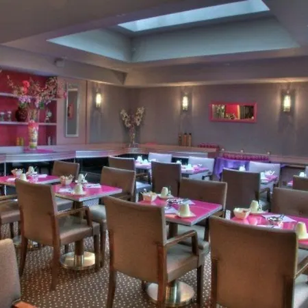 Le Pera Hotel Paříž