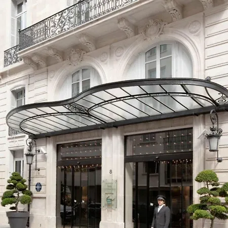 La Maison Champs Elysees Paris