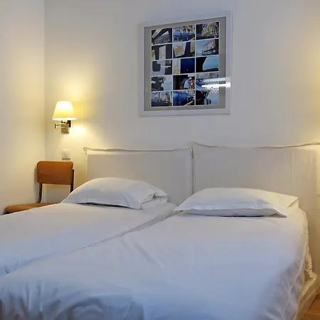 Loft Vinaigriers Republique * Paris