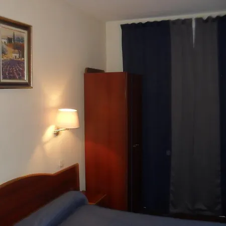 Montpellier Hotell Paris