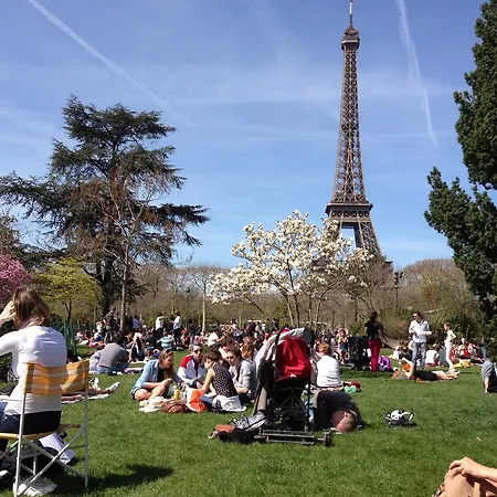 Lovely 1br - Tour Eiffel - Champs De Mars Daire *