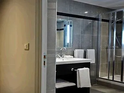 Hotel Royal Champs Elysées