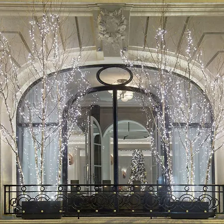 Vernet Champs Elysees Париж