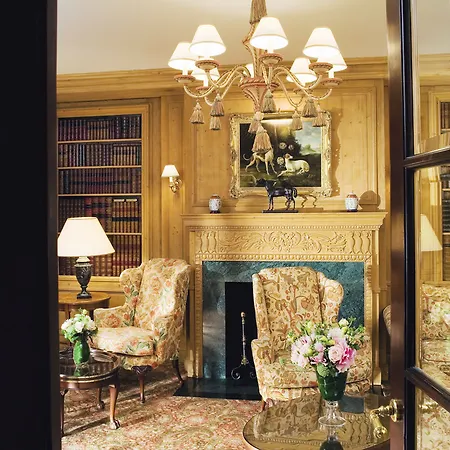 La Demeure Montaigne Hotel Paříž