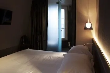 ホテル ベスト ウェスタン プラス カルチェ ラタン パンテオン パリ