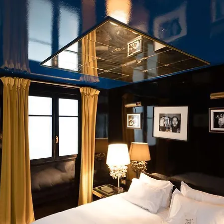 Grand Amour Hotel