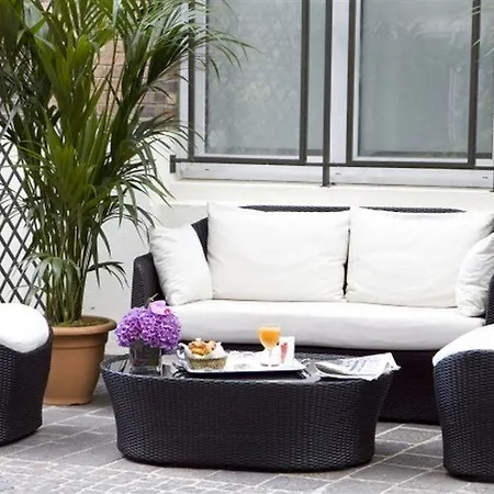 Hotel Les Jardins Du Marais Paris